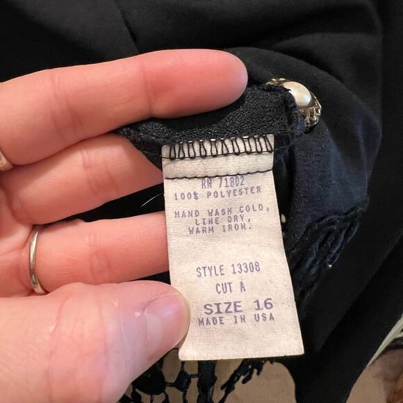 FTLTD Black Vintage 90s Fringe Trim Gold Button Front Cropped Blazer Jacket USA - Picture 4 of 13